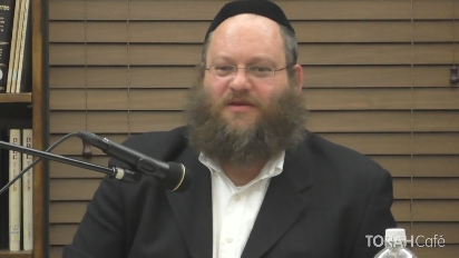 
	Parshas Kedoshim teaches us to practice holiness with the mundane as well. Rabbi Silberberg will also share an interesting story of the famous Chasid Rabbi Shmuel Munkes that illustrates this point.

	This video is an excerpt of a weekly Tanya class given by Rabbi Naftali Silberberg every Thursday night 9:00 PM at The Baal Shem Tov Library, 1709 ave J
